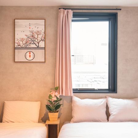 New Designed Apart Ment Shin-Okubo Sta 3 Min Walk Токио Экстерьер фото